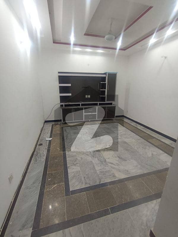 UPPER PORTION FOR RENT