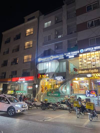 ایم پی سی ایچ ایس - بلاک بی ایم پی سی ایچ ایس ۔ ملٹی گارڈنز,بی ۔ 17,اسلام آباد میں 1 کمرے کا 3 مرلہ فلیٹ 52.0 ہزار میں کرایہ پر دستیاب ہے۔