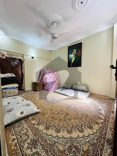 میٹروول کالونی - بلاک 1/3 میٹروول کالونی,کراچی میں 3 کمروں کا 6 مرلہ فلیٹ 95.0 لاکھ میں برائے فروخت۔