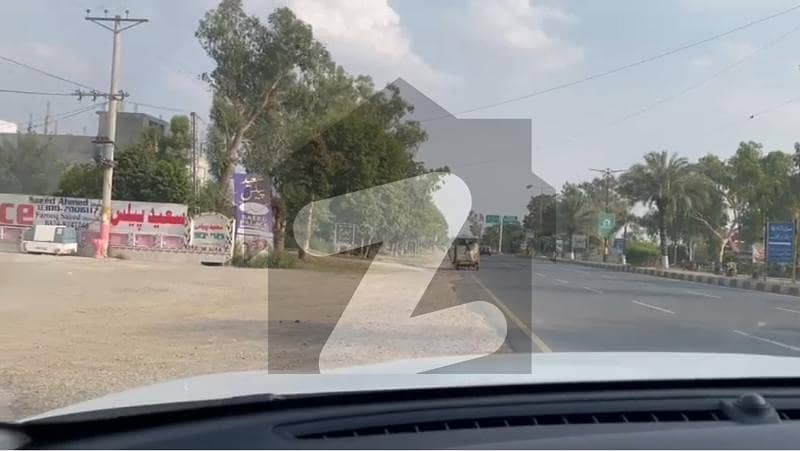 کتھالا گجرات میں 1 کنال رہائشی پلاٹ 3.6 کروڑ میں برائے فروخت۔
