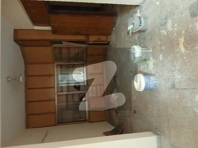 10 MARLA HOUSE FOR RENT IN ALLAMA IQBAL TOWN RAVI BLOCK LAHORE