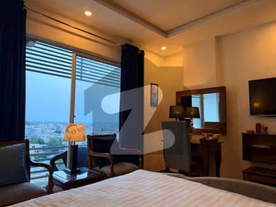 Premium 1-Bed Apartment on Main Canal Road 15% Cashback + Installment Plan!