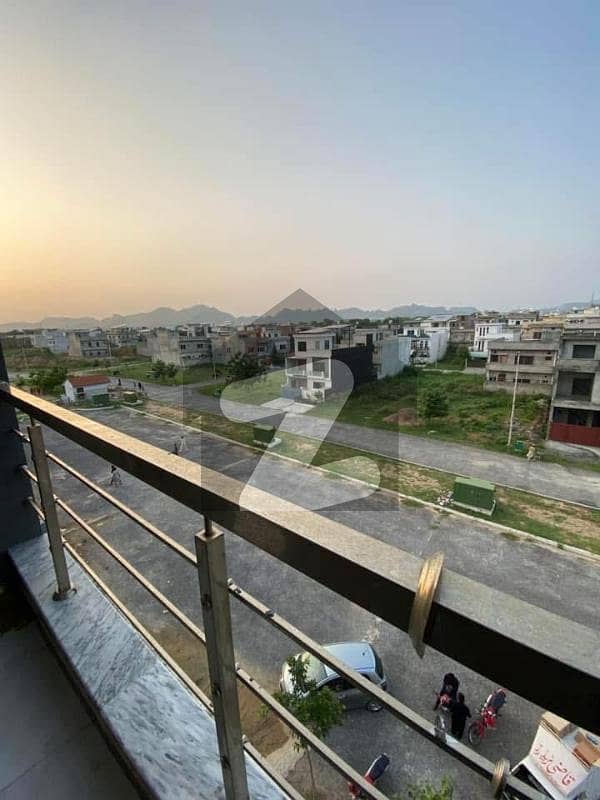 men Road Akbar portion furnished for rent men Road Akbar portion furnished for rent