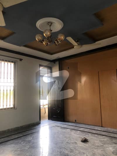 Independent Ground Portion For Rent