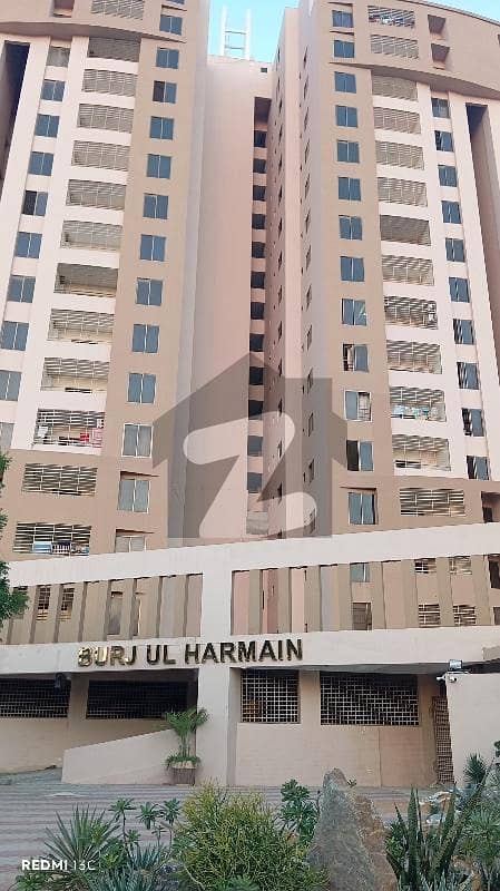 برج-ال-حرمین یونیورسٹی روڈ,کراچی میں 3 کمروں کا 8 مرلہ فلیٹ 75.0 ہزار میں کرایہ پر دستیاب ہے۔ برج-ال-حرمین یونیورسٹی روڈ,کراچی میں 3 کمروں کا 8 مرلہ فلیٹ 75.0 ہزار میں کرایہ پر دستیاب ہے۔