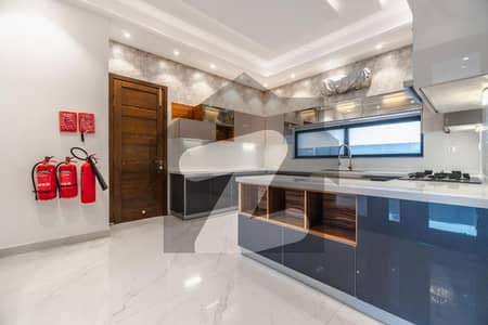 Beautiful 10 Marla 2 Bed Upper Portion Near Family Park Dha Phase 8 Air Avenue (Gas Available)