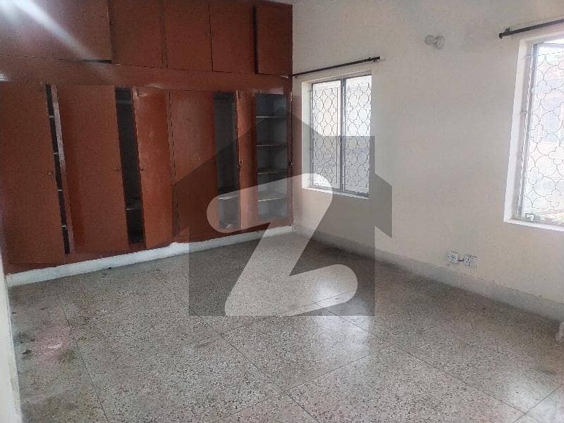 Upper Portion With Separate Gate For Rent