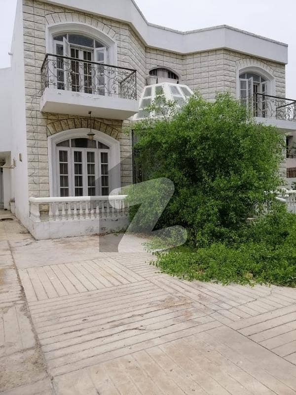 1000 Yards Compact House For Rent