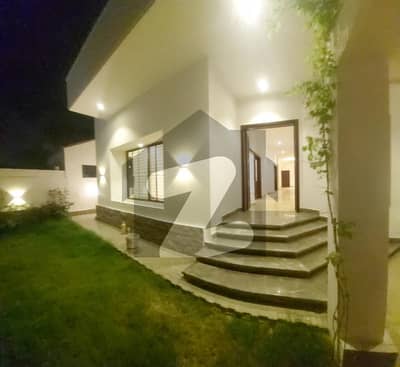600 Yards Fully Renovated House For Rent