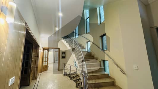 Houses For Rent In F8 Beautiful House Houses For Rent In F8 Beautiful House