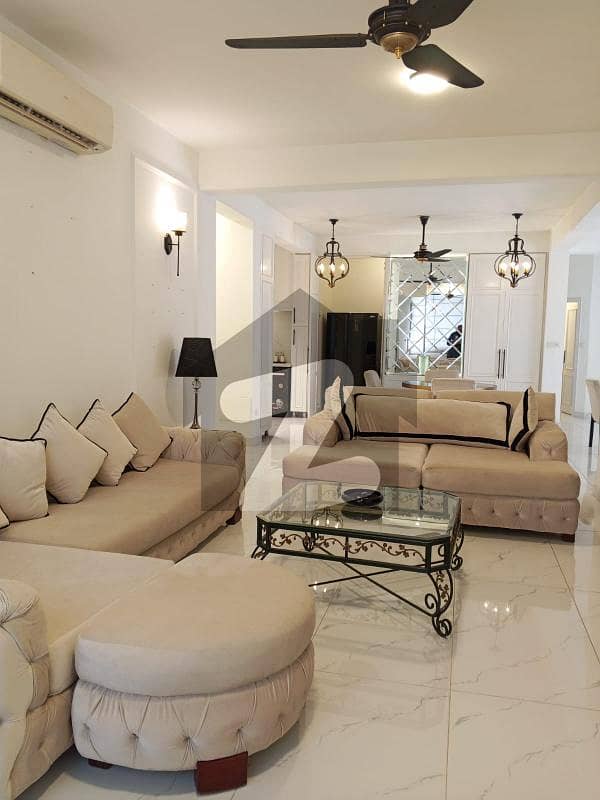 ڈپلومیٹک انکلیو اسلام آباد میں 3 کمروں کا 10 مرلہ فلیٹ 4.26 لاکھ میں کرایہ پر دستیاب ہے۔ ڈپلومیٹک انکلیو اسلام آباد میں 3 کمروں کا 10 مرلہ فلیٹ 4.26 لاکھ میں کرایہ پر دستیاب ہے۔