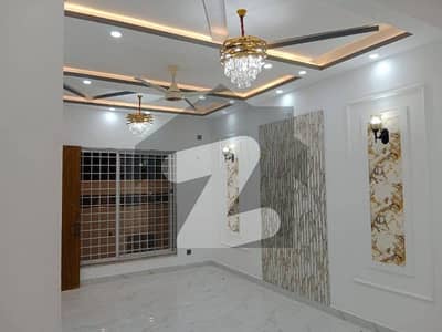 جناح گارڈنز ایف ای سی ایچ ایس,اسلام آباد میں 2 کمروں کا 7 مرلہ مکان 2.4 کروڑ میں برائے فروخت۔