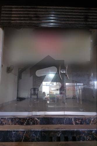 کوہ نور ون جڑانوالہ روڈ,فیصل آباد میں 1 مرلہ دفتر 16.0 ہزار میں کرایہ پر دستیاب ہے۔ کوہ نور ون جڑانوالہ روڈ,فیصل آباد میں 1 مرلہ دفتر 16.0 ہزار میں کرایہ پر دستیاب ہے۔