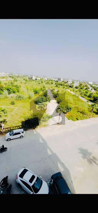 Corner 5 Marla Commercial Plot For Sale On 50 Feet Carpeted Road, Executive Block