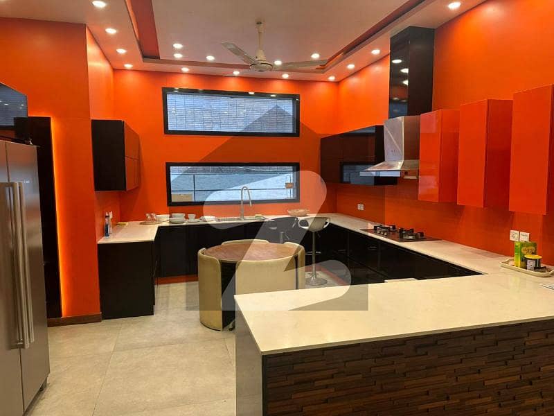 Luxurious 6-Bedroom House For Sale In G-6 Islamabad! Luxurious 6-Bedroom House For Sale In G-6 Islamabad!