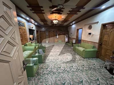 حیات آباد فیز 2 حیات آباد,پشاور میں 10 کمروں کا 1 کنال مکان 7.8 کروڑ میں برائے فروخت۔