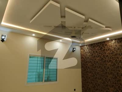 نارتھ ناظم آباد ۔ بلاک ڈی نارتھ ناظم آباد,کراچی میں 6 کمروں کا 17 مرلہ مکان 3.25 لاکھ میں کرایہ پر دستیاب ہے۔