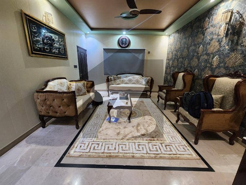 120 SQ YARDS ULTRA MODERN GROUND + 2 ONE UNIT HOUSE FOR SALE 120 SQ YARDS ULTRA MODERN GROUND + 2 ONE UNIT HOUSE FOR SALE