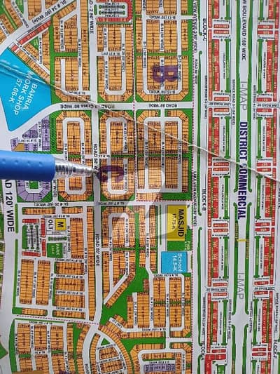 Bahria Town Phase 8 block C Catagory boulevard back Open ideal location