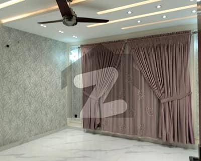 10 Marla Spacious House Is Available In Bahria Town - Jasmine Block For rent