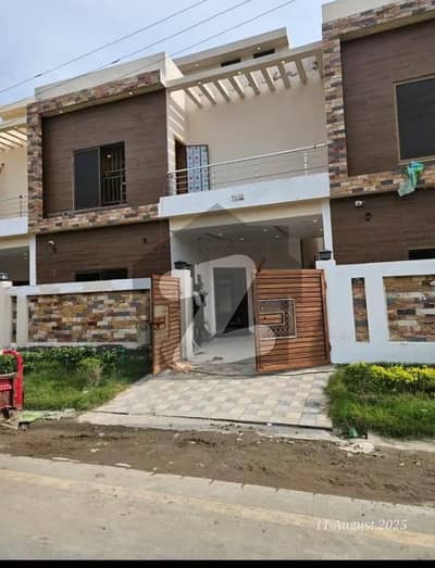 Own A Good Location House In 5 Marla Gujranwala