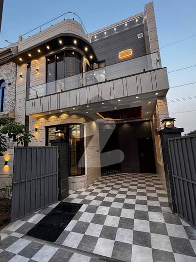 Brand New Ultra Modern Luxury House