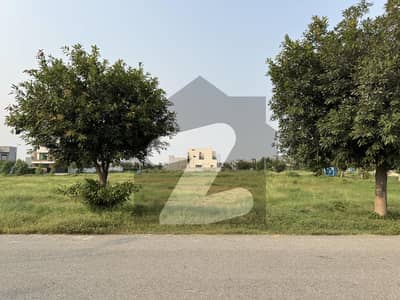 TOP DEALS ESTATE &Amp; BUILDERS Offers Exceptional 1-Kanal Plot For Sale In DHA Phase 7 X Block .
