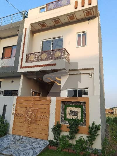 HOUSE FOR SALE OPPOSITE DHA PHASE 5 IN FORMANITES HOUSING SCHEME