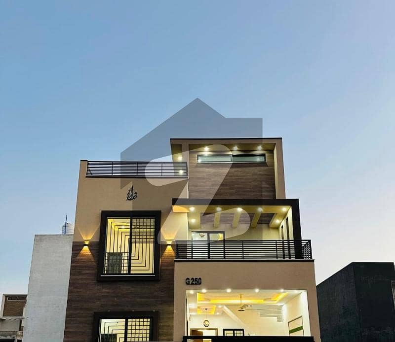 کوہستان انکلیو - سیکٹر جی کوہستان انکلیو,واہ کینٹ,واہ میں 4 کمروں کا 5 مرلہ مکان 2.1 کروڑ میں برائے فروخت۔ کوہستان انکلیو - سیکٹر جی کوہستان انکلیو,واہ کینٹ,واہ میں 4 کمروں کا 5 مرلہ مکان 2.1 کروڑ میں برائے فروخت۔