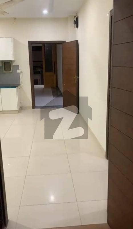 سیٹیلائیٹ ٹاؤن - بلاک اے سیٹیلائیٹ ٹاؤن,راولپنڈی میں 2 کمروں کا 5 مرلہ فلیٹ 80.0 ہزار میں کرایہ پر دستیاب ہے۔