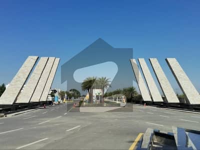 ستارہ ولاز فیصل آباد میں 2 کنال رہائشی پلاٹ 10.0 کروڑ میں برائے فروخت۔