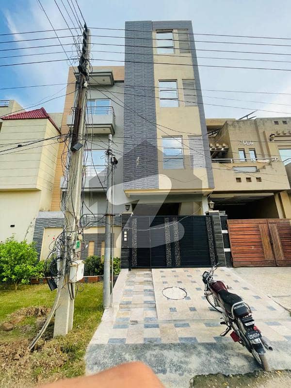 5 MARLA HOUSE FOR SALE AT PRIME LOCATION