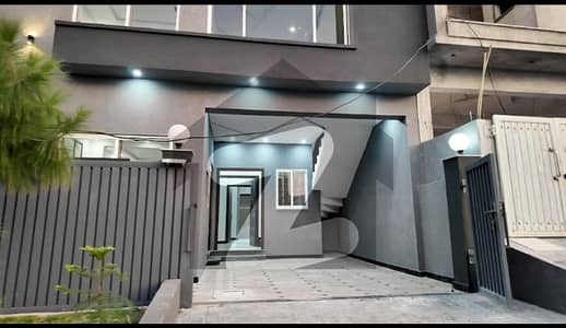 5 Marla House For Sale A+ Construction 2nd Corner Main Double Road