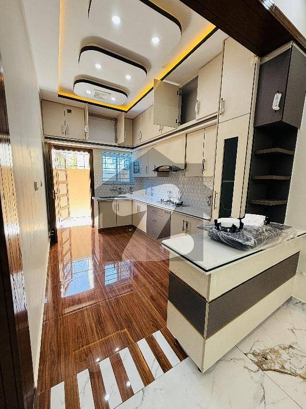 جناح گارڈنز ایف ای سی ایچ ایس,اسلام آباد میں 2 کمروں کا 7 مرلہ زیریں پورشن 45.0 ہزار میں کرایہ پر دستیاب ہے۔