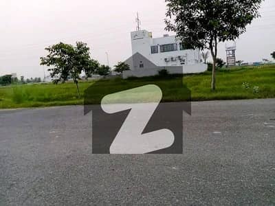 ڈی ایچ اے فیز9 پریزم - بلاک ایل ڈی ایچ اے فیز9 پریزم,ڈی ایچ اے ڈیفینس,لاہور میں 10 مرلہ رہائشی پلاٹ 1.1 کروڑ میں برائے فروخت۔