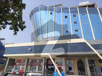 آئی ۔ 8 مرکز آئی ۔ 8,اسلام آباد میں 1 مرلہ دکان 4.0 کروڑ میں برائے فروخت۔