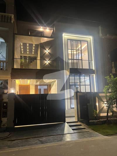 5 Marla Brand New House For Sale Direct Meeting With Owner In Parkview City Lahore
