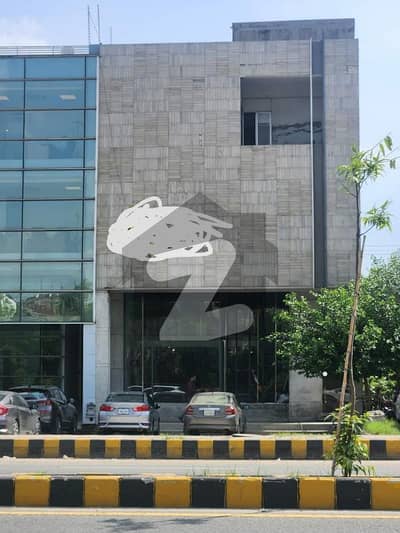 8 Marla Commercial Plaza On Main Boulevard For Rent XX block DHA Phase 3 Lahore