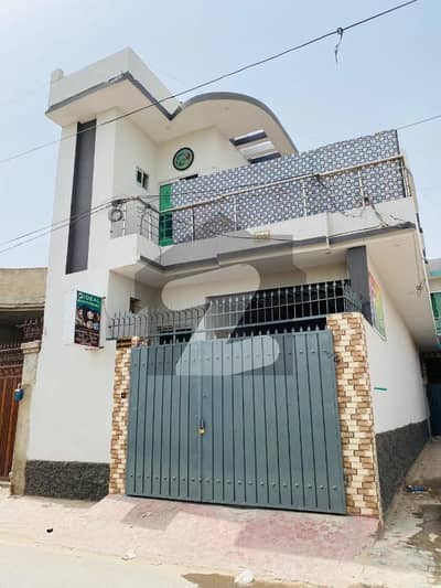 گلگشت کالونی ملتان میں 3 کمروں کا 5 مرلہ مکان 45.0 ہزار میں کرایہ پر دستیاب ہے۔