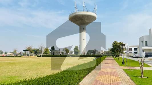 لیک سٹی ۔ سیکٹر ایم ۔ 3 ایکسٹینشن لیک سٹی,رائیونڈ روڈ,لاہور میں 10 مرلہ رہائشی پلاٹ 1.95 کروڑ میں برائے فروخت۔