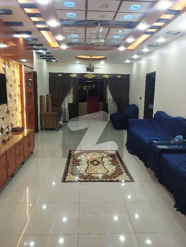 Apartment For SALE In PARSI COLONY, Soldier Bazar.