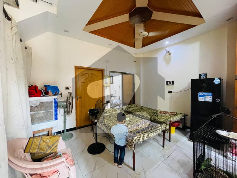 الرحمان گارڈن فیز 2 الرحمان گارڈن,لاہور میں 1 کمرے کا 3 مرلہ زیریں پورشن 20.0 ہزار میں کرایہ پر دستیاب ہے۔ الرحمان گارڈن فیز 2 الرحمان گارڈن,لاہور میں 1 کمرے کا 3 مرلہ زیریں پورشن 20.0 ہزار میں کرایہ پر دستیاب ہے۔