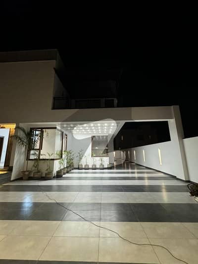 1000 Square Yards Spacious House Available In DHA Phase 8 For Sale