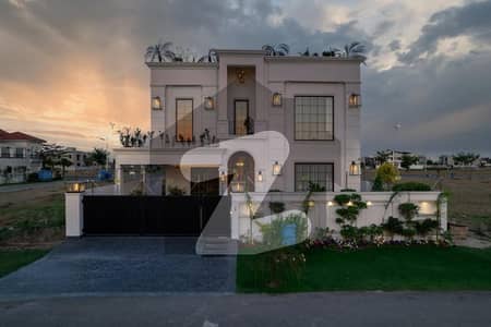 10 Marla Ultra Modern Owner Built Bungalow For Sale Facing Park 70 Ft Road