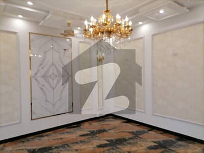 Stop Scrolling! Your Perfect 10 Marla Home In Garden Town