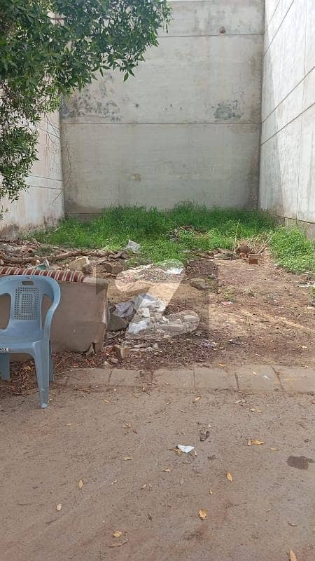 Plot For Sale Urgent 100 Yard