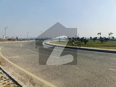 ڈی ایچ اے فیز9 پریزم - بلاک سی ڈی ایچ اے فیز9 پریزم,ڈی ایچ اے ڈیفینس,لاہور میں 1 کنال رہائشی پلاٹ 1.9 کروڑ میں برائے فروخت۔ ڈی ایچ اے فیز9 پریزم - بلاک سی ڈی ایچ اے فیز9 پریزم,ڈی ایچ اے ڈیفینس,لاہور میں 1 کنال رہائشی پلاٹ 1.9 کروڑ میں برائے فروخت۔