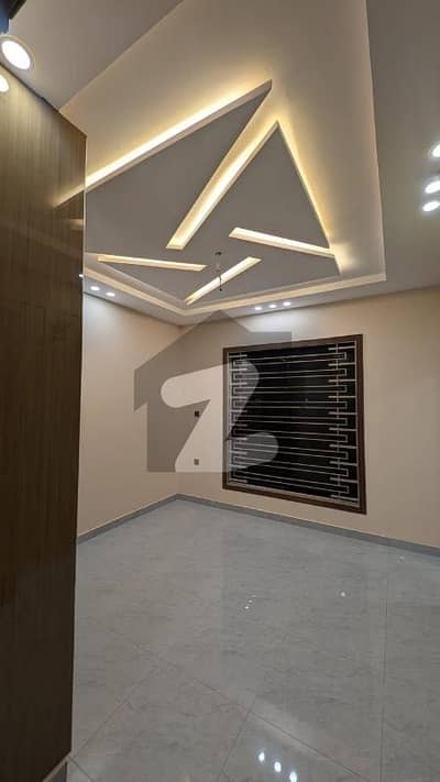 Prime Location 10 Marla House Up For rent In Citi Housing Society