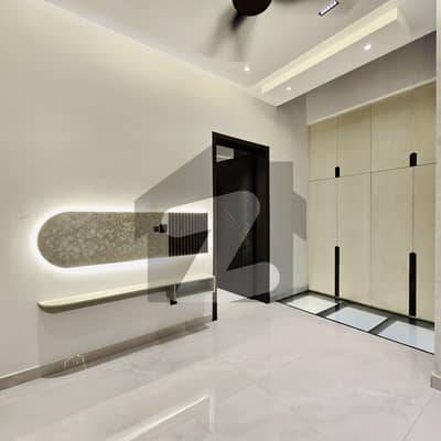 بحریہ ٹاؤن فیز 8 بحریہ ٹاؤن راولپنڈی,راولپنڈی میں 3 کمروں کا 6 مرلہ مکان 2.15 کروڑ میں برائے فروخت۔ بحریہ ٹاؤن فیز 8 بحریہ ٹاؤن راولپنڈی,راولپنڈی میں 3 کمروں کا 6 مرلہ مکان 2.15 کروڑ میں برائے فروخت۔