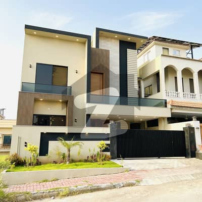 10Marla House For Sale Bahria town Rawalpindi